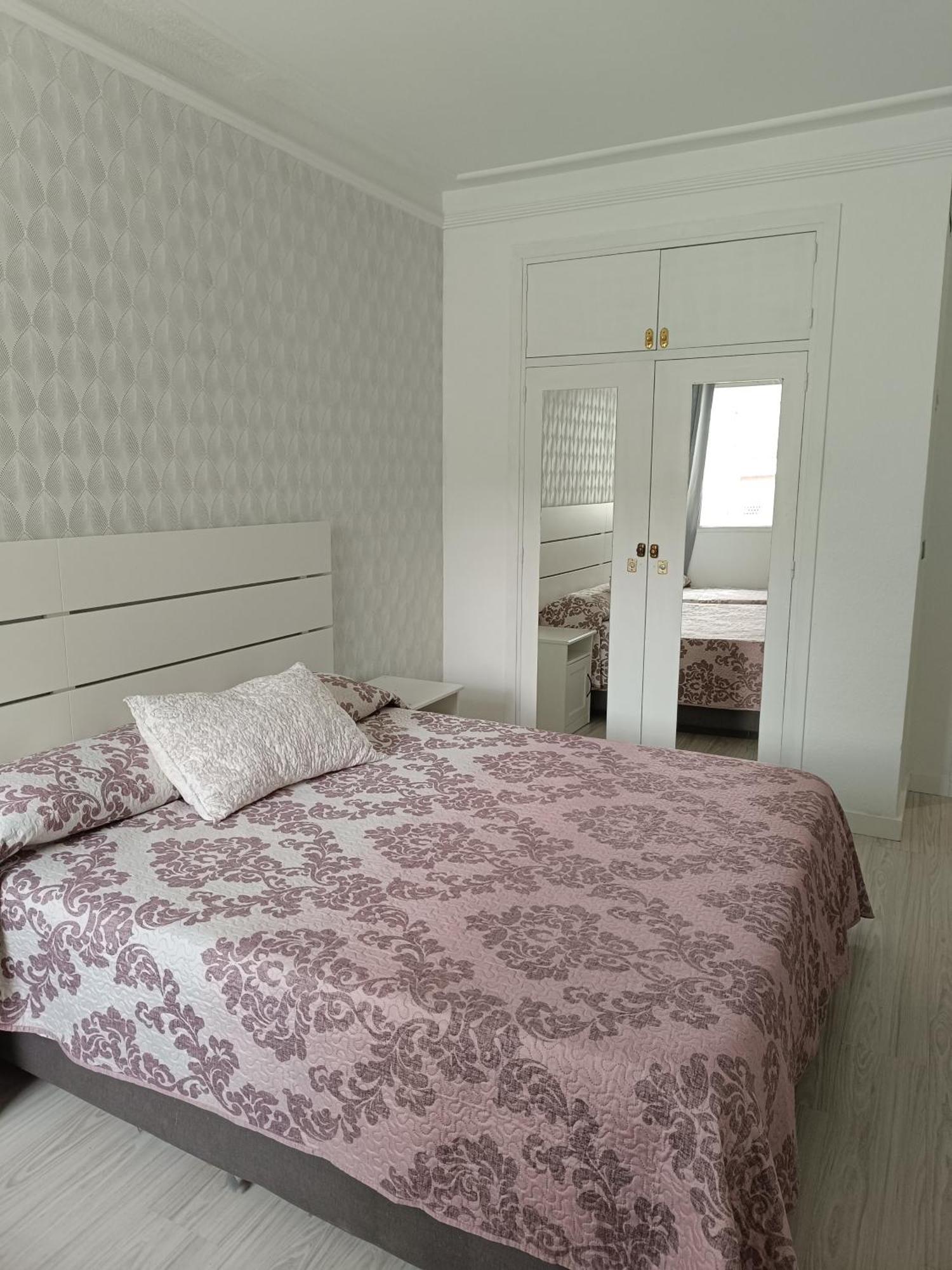 Hostal Fuente Del Pino Jumilla Exteriér fotografie