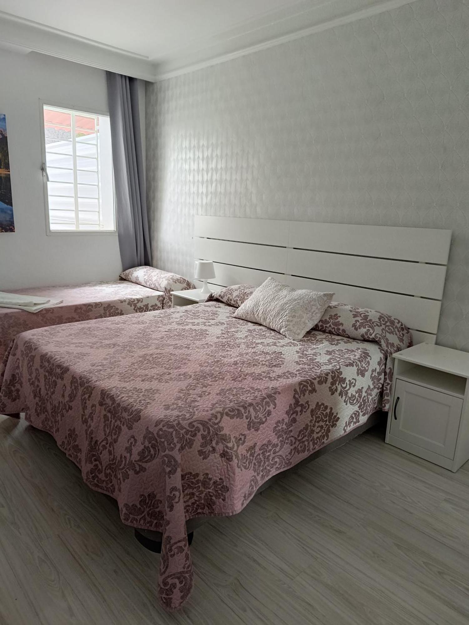 Hostal Fuente Del Pino Jumilla Exteriér fotografie